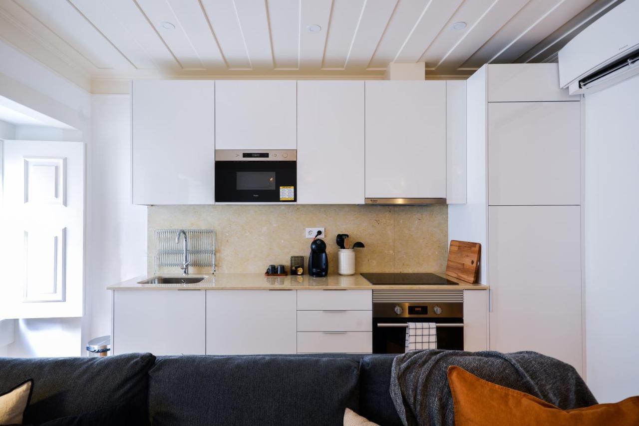 Sunny And Stylish Apartment - 11 Min To The Center Lisboa Exterior foto